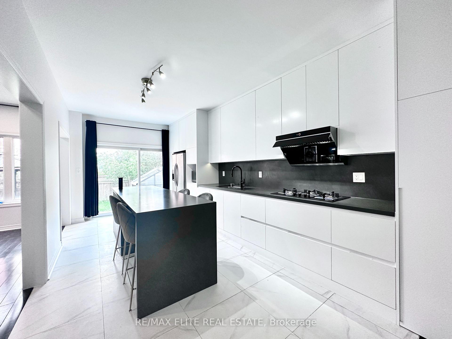 Photo 4 of 7 Neeley Road, Markham, Greensborough — HOMEH