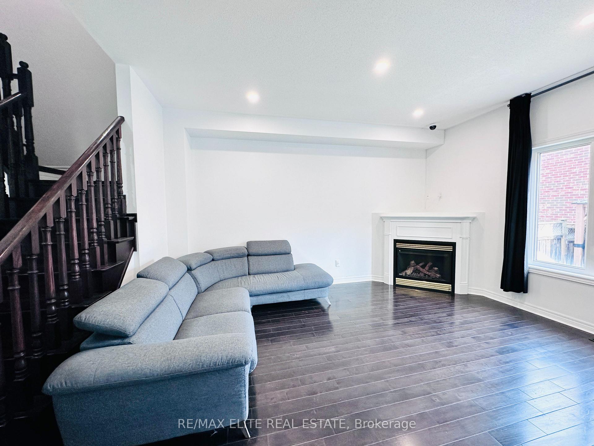Photo 8 of 7 Neeley Road, Markham, Greensborough — HOMEH