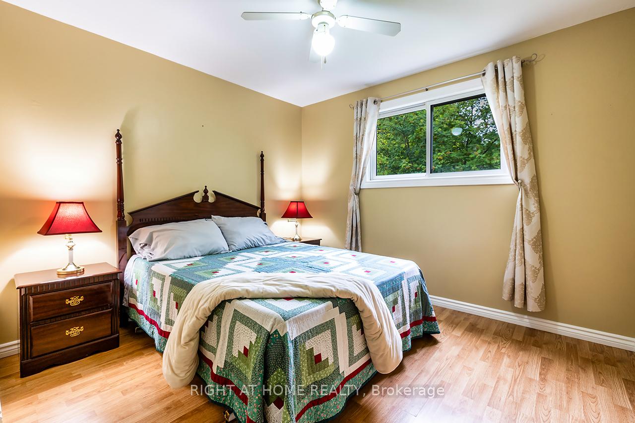 Photo 17 of 474 Lanark Drive, Oshawa, McLaughlin — HOMEH