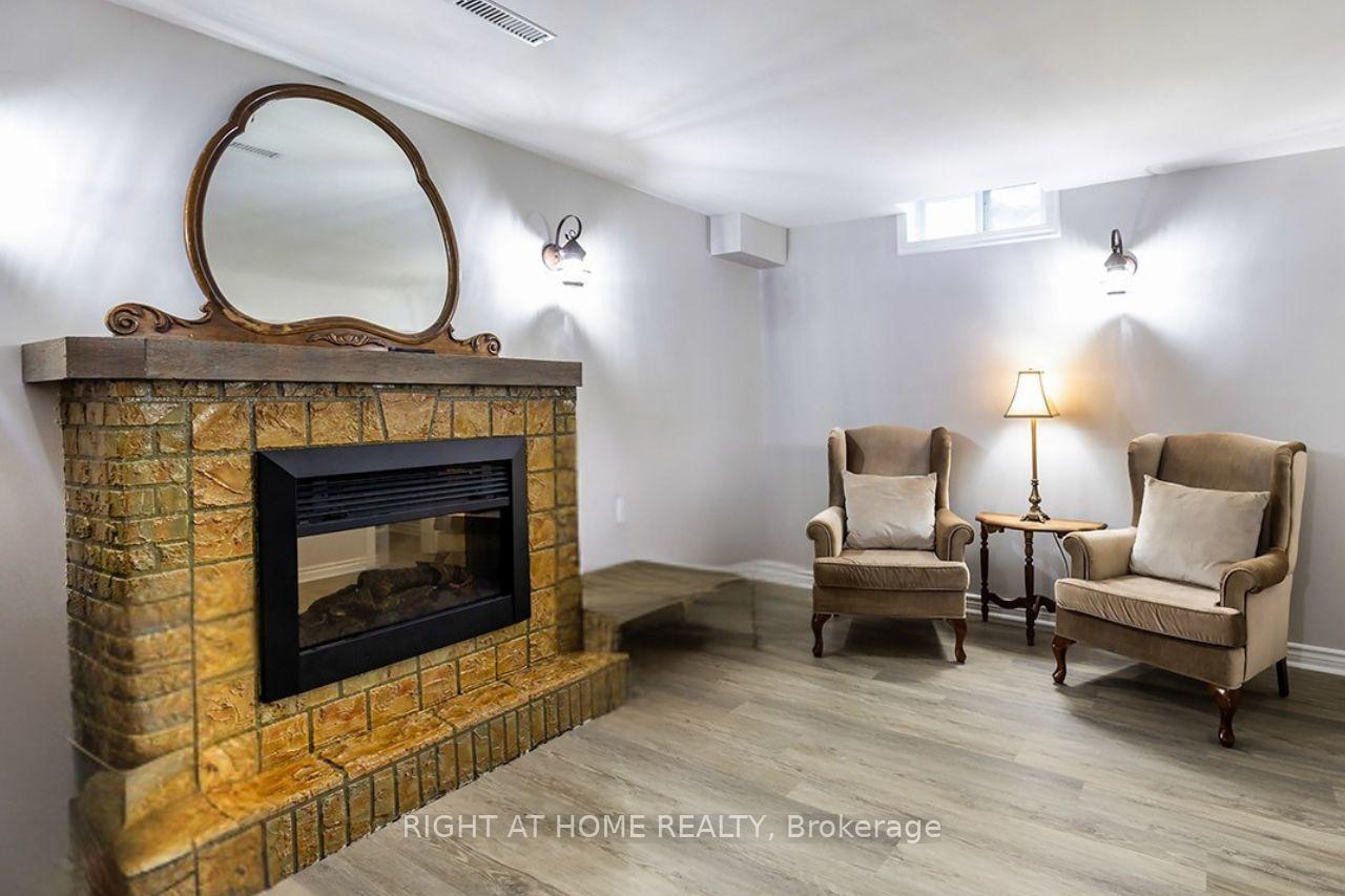 Photo 19 of 474 Lanark Drive, Oshawa, McLaughlin — HOMEH