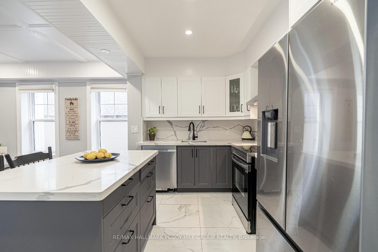 Photo 7 of 133 Parkview Avenue, Orillia — HOMEH
