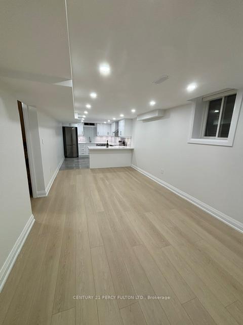 Photo 5 of Unit Bsmt, 688 Pascoe Court, Oshawa, Pinecrest — HOMEH