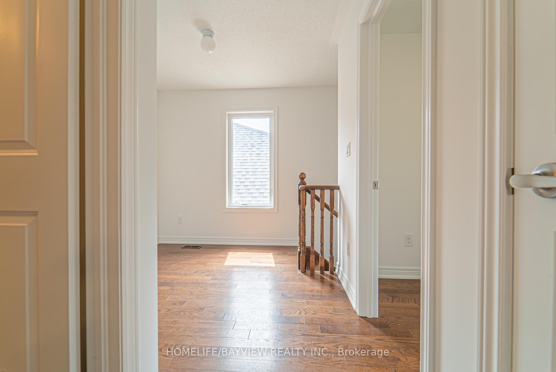 Photo 20 of 99 Kingsmere Crescent, New Tecumseth, Alliston — HOMEH