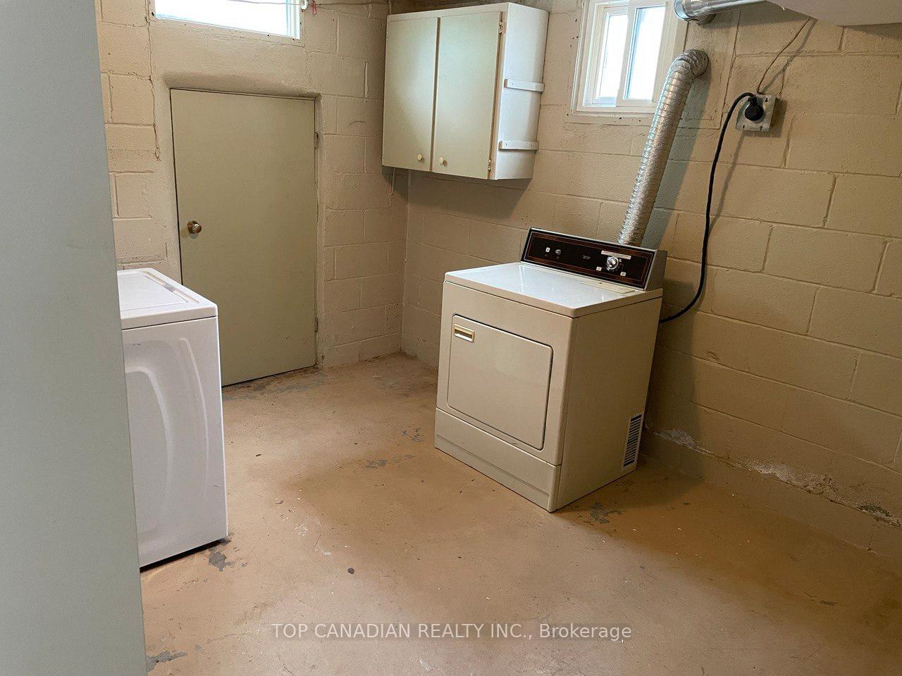 Photo 11 of 599 Gibbons Street, Oshawa, McLaughlin — HOMEH