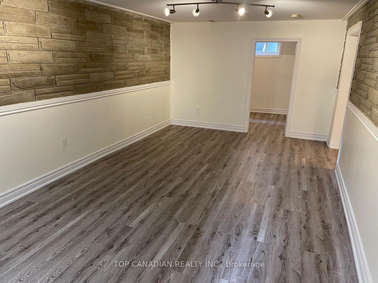 Photo 19 of 599 Gibbons Street, Oshawa, McLaughlin — HOMEH