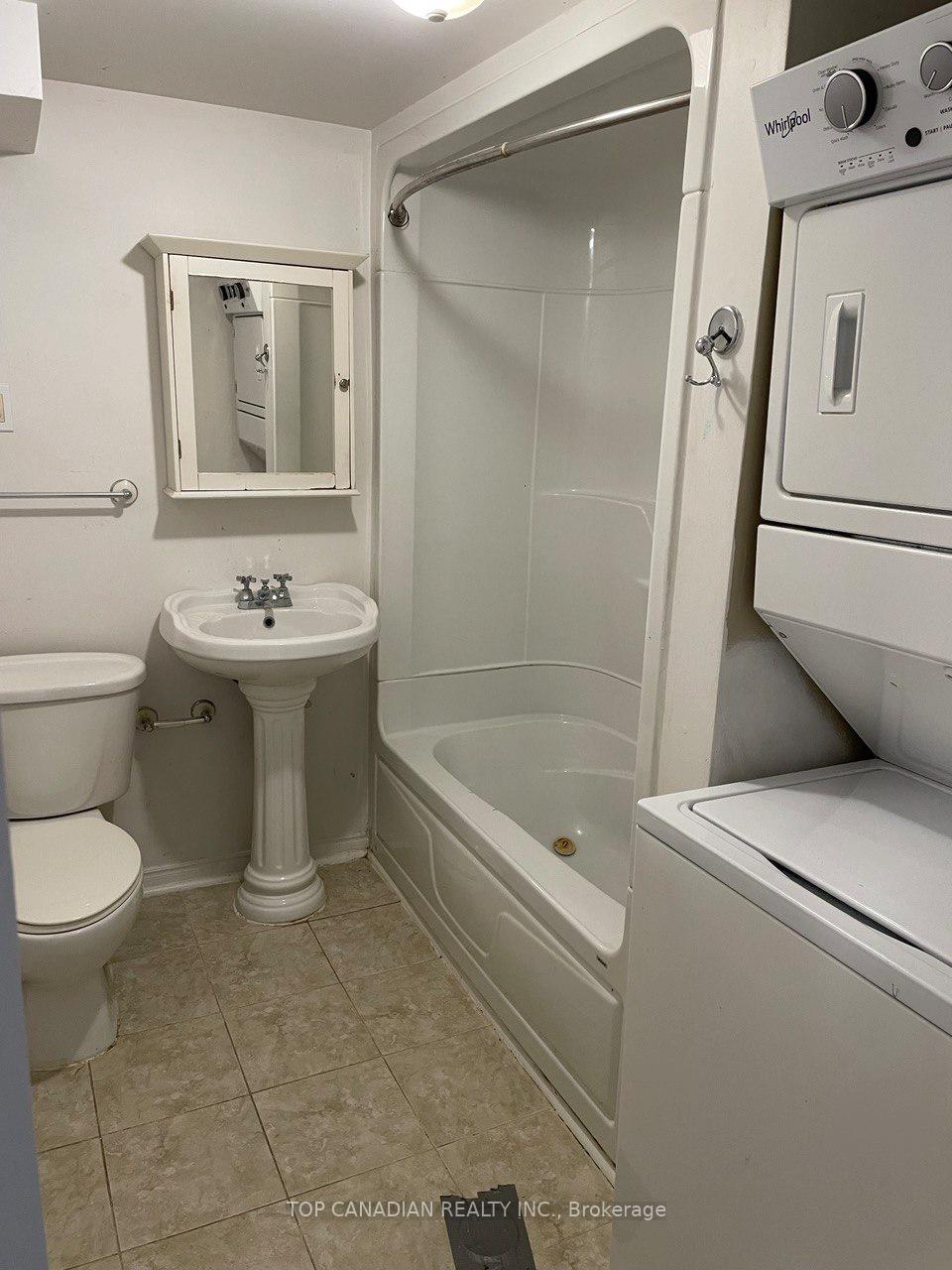 Photo 26 of 599 Gibbons Street, Oshawa, McLaughlin — HOMEH