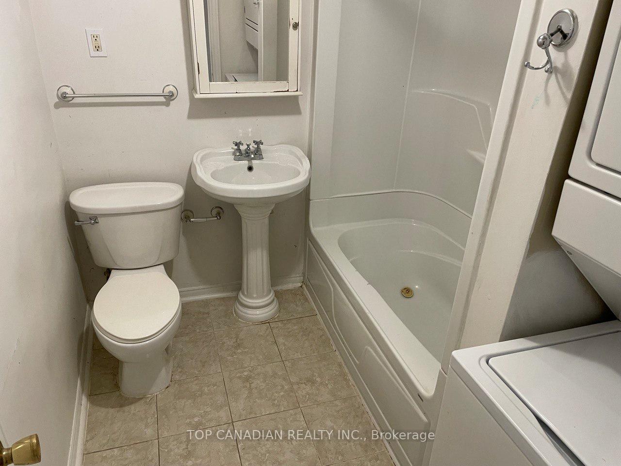 Photo 27 of 599 Gibbons Street, Oshawa, McLaughlin — HOMEH