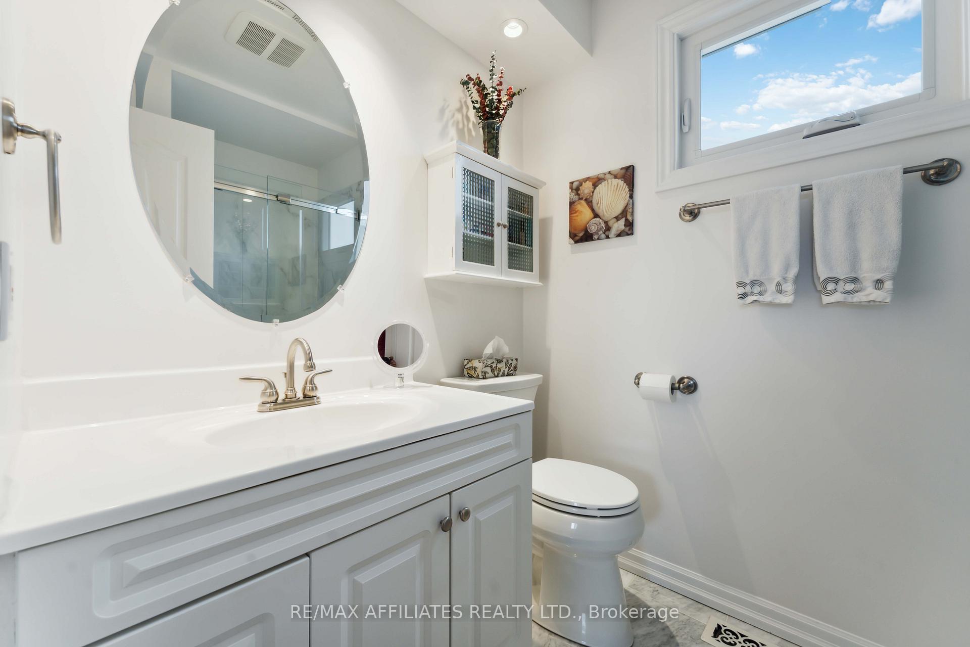 Photo 15 of 1801 Simard Drive, Ottawa, Chateauneuf — HOMEH