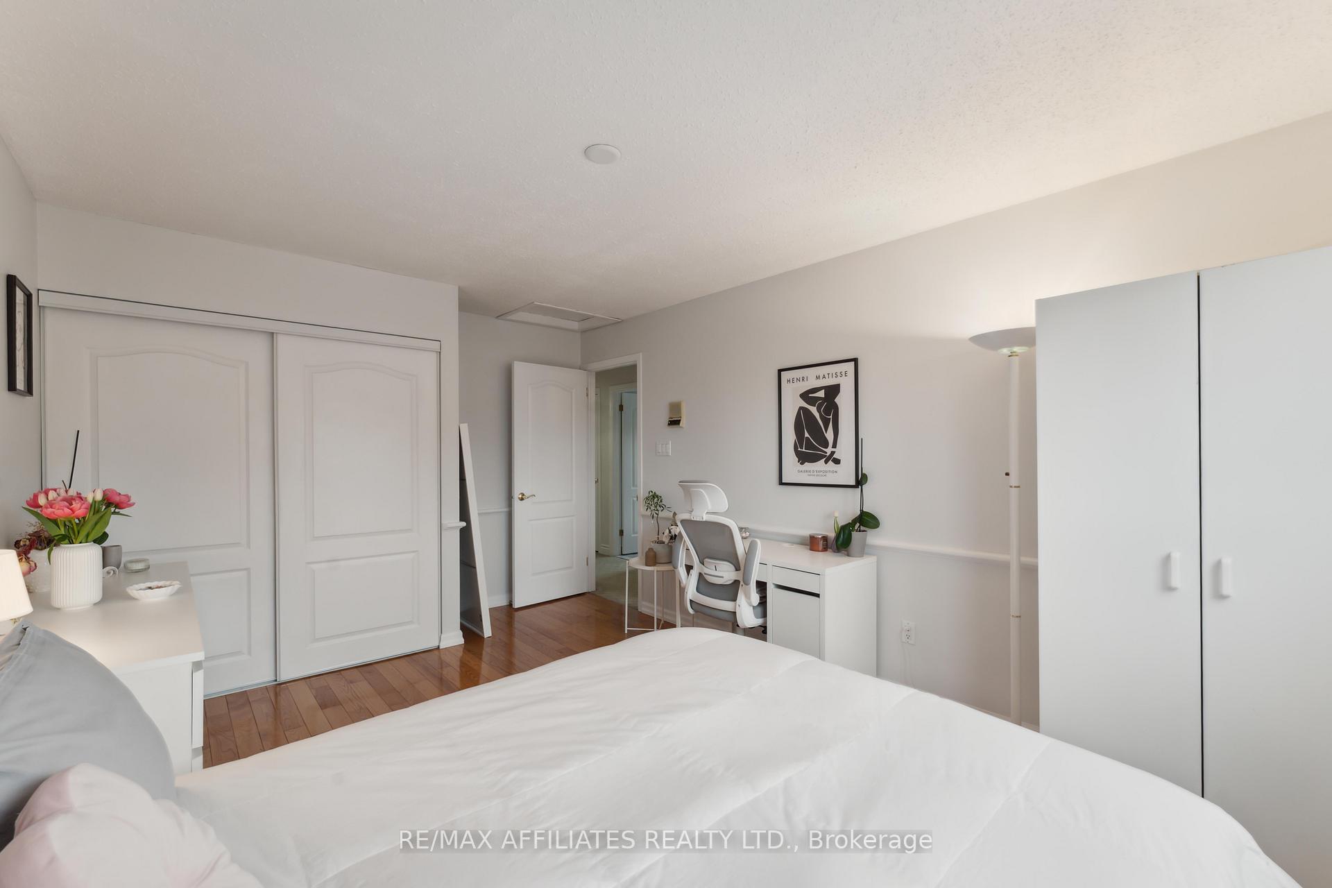Photo 21 of 1801 Simard Drive, Ottawa, Chateauneuf — HOMEH