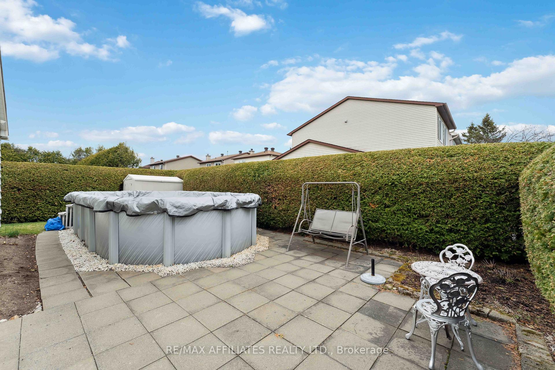 Photo 28 of 1801 Simard Drive, Ottawa, Chateauneuf — HOMEH