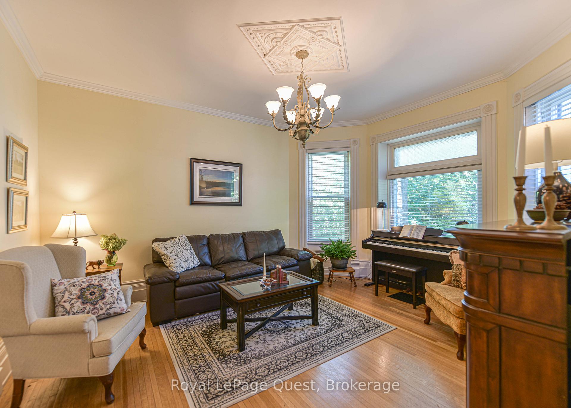 Photo 11 of 99 Tecumseth Street, Orillia — HOMEH