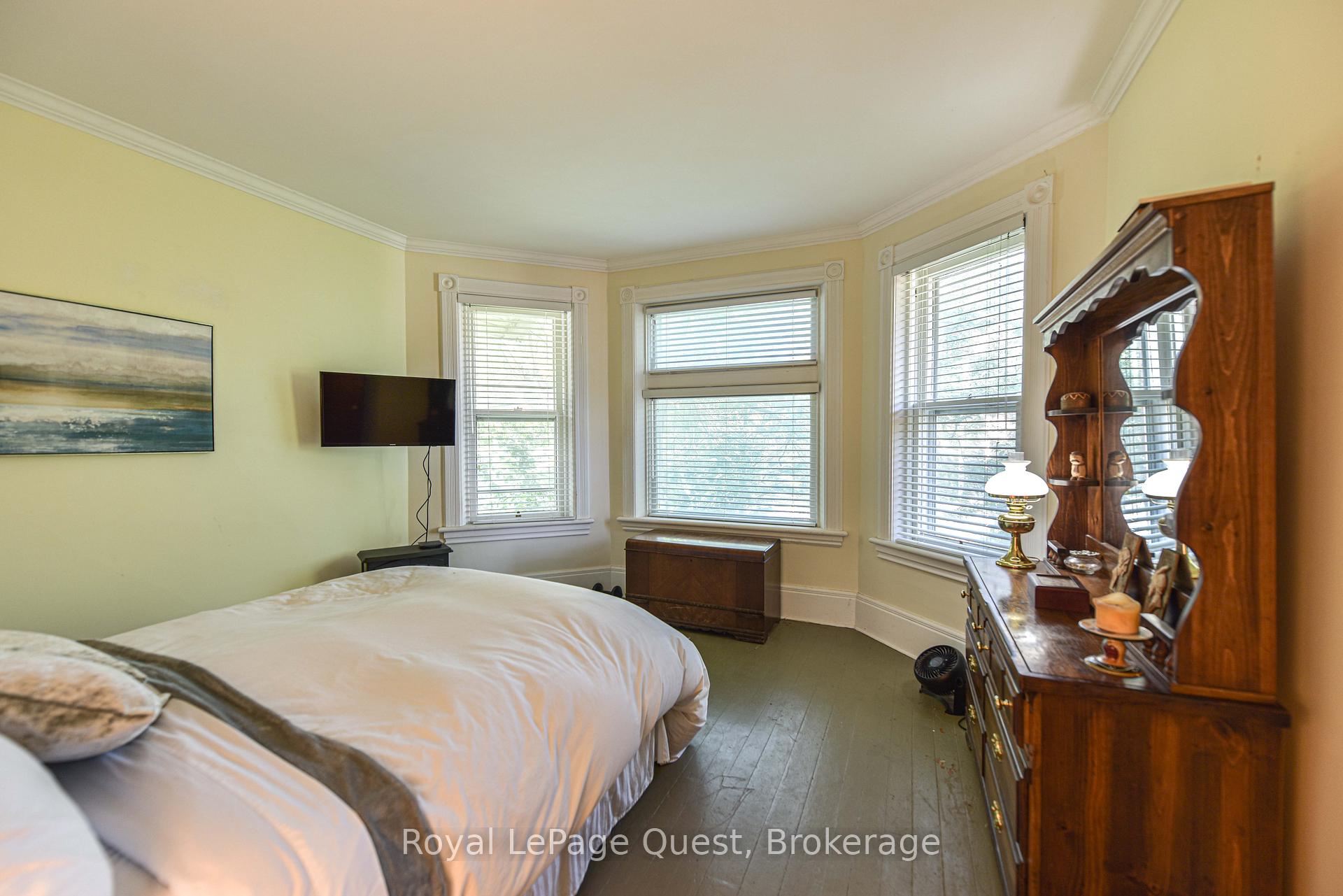 Photo 18 of 99 Tecumseth Street, Orillia — HOMEH