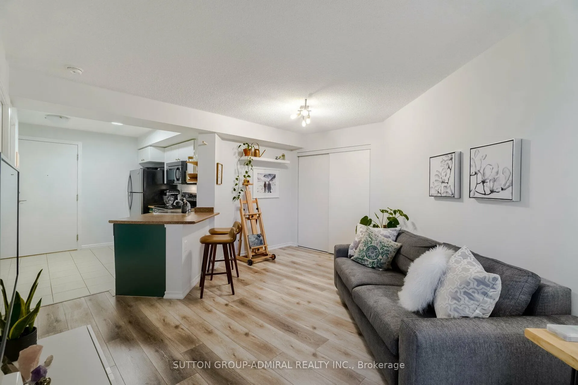 Photo 17 of Unit 1138, 60 Heintzman Street, Toronto, Junction Area — HOMEH