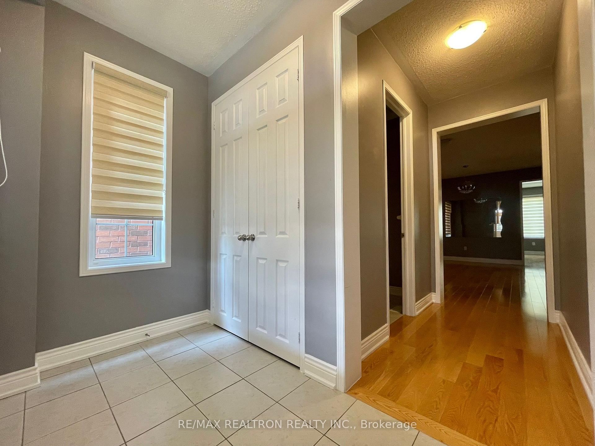 Photo 2 of 2589 Snow Knight Drive, Oshawa, Windfields — HOMEH