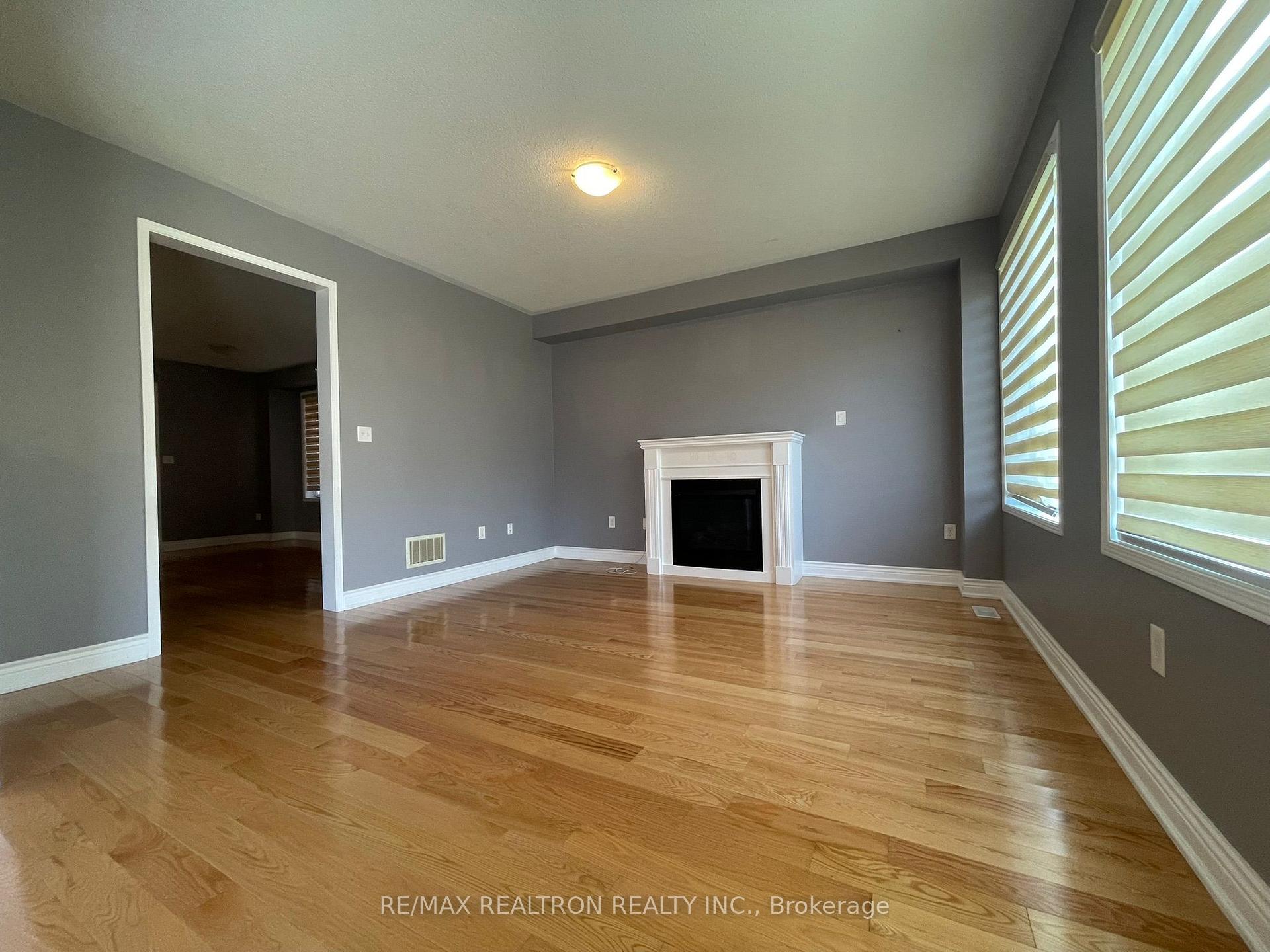 Photo 3 of 2589 Snow Knight Drive, Oshawa, Windfields — HOMEH