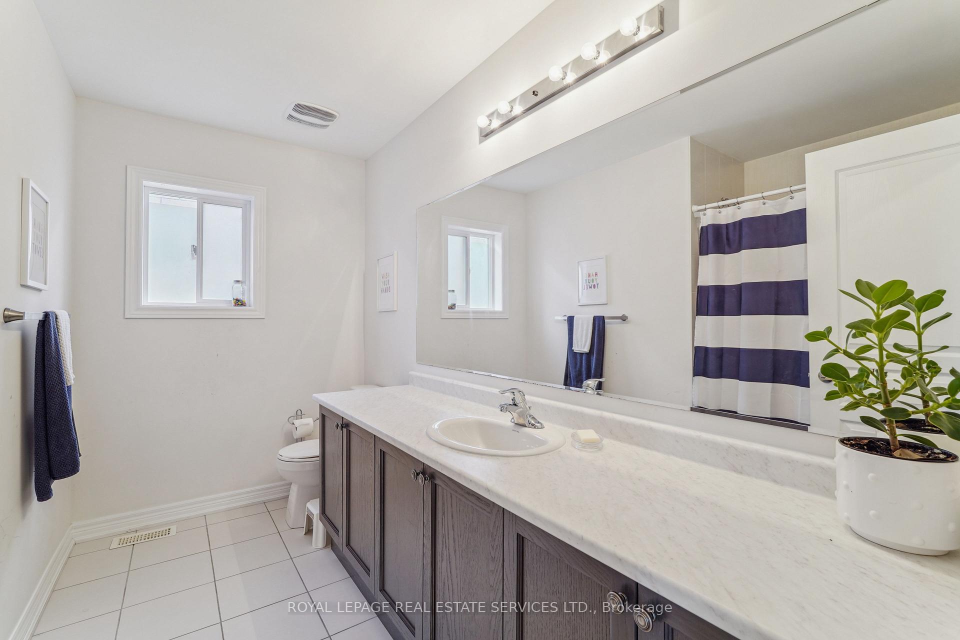 Photo 22 of 21 Mckay Avenue, New Tecumseth, Tottenham — HOMEH