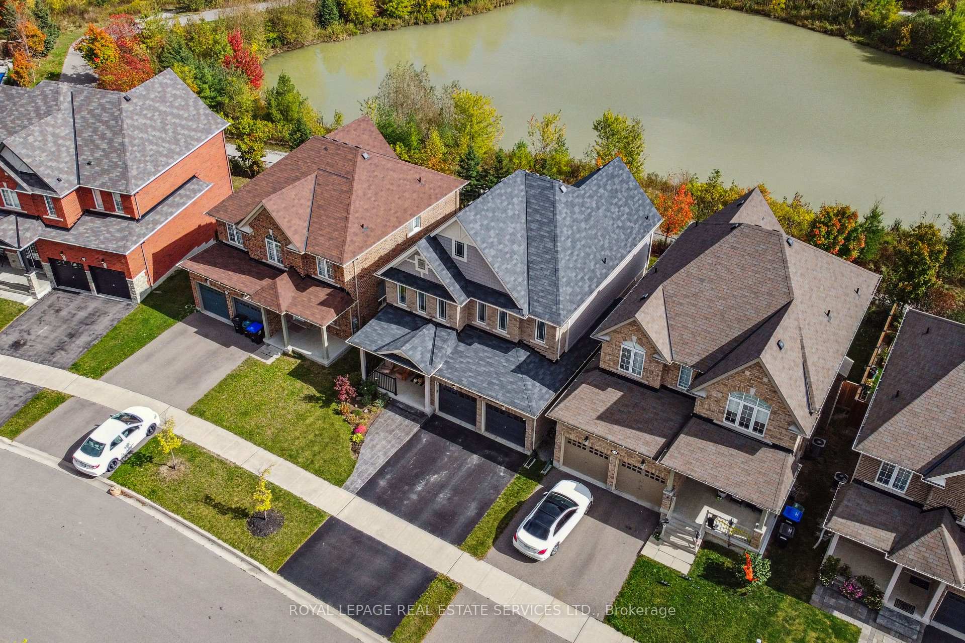 Photo 35 of 21 Mckay Avenue, New Tecumseth, Tottenham — HOMEH