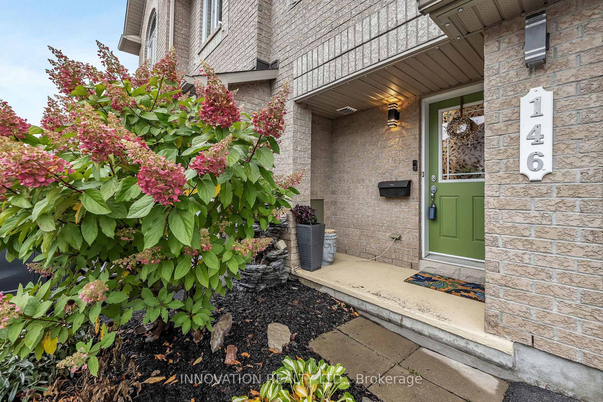 Photo 2 of 146 Silvermoon Crescent, Ottawa, Avalon East — HOMEH