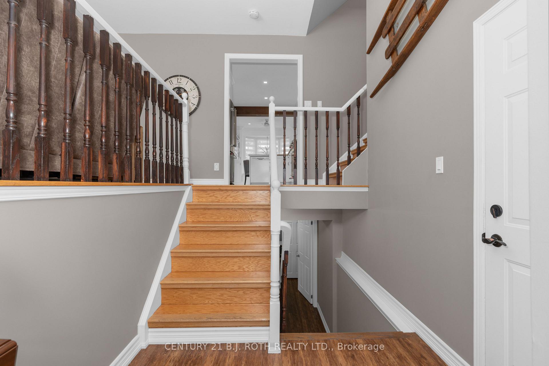 Photo 5 of 112 Lewis Drive, Orillia — HOMEH