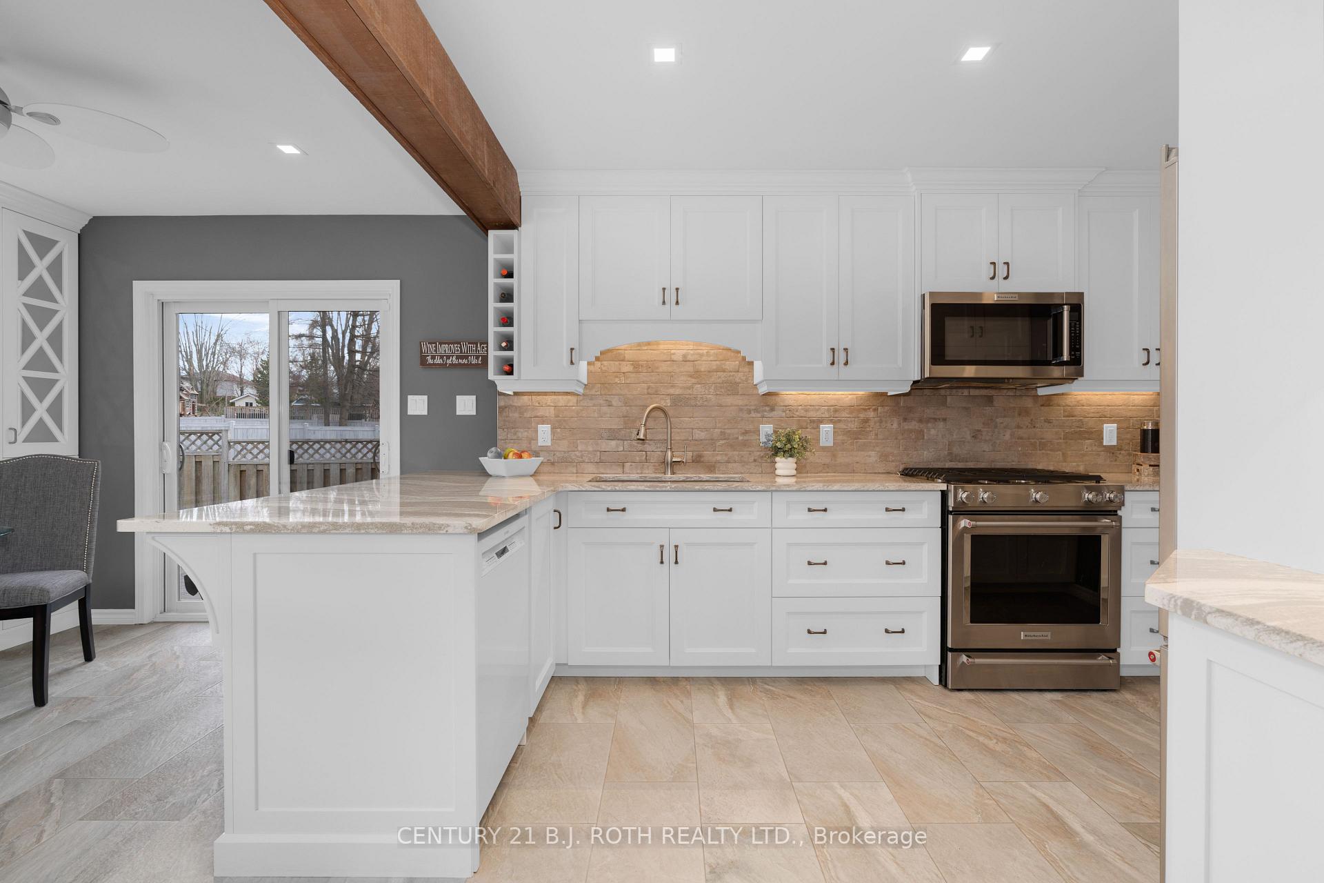 Photo 15 of 112 Lewis Drive, Orillia — HOMEH