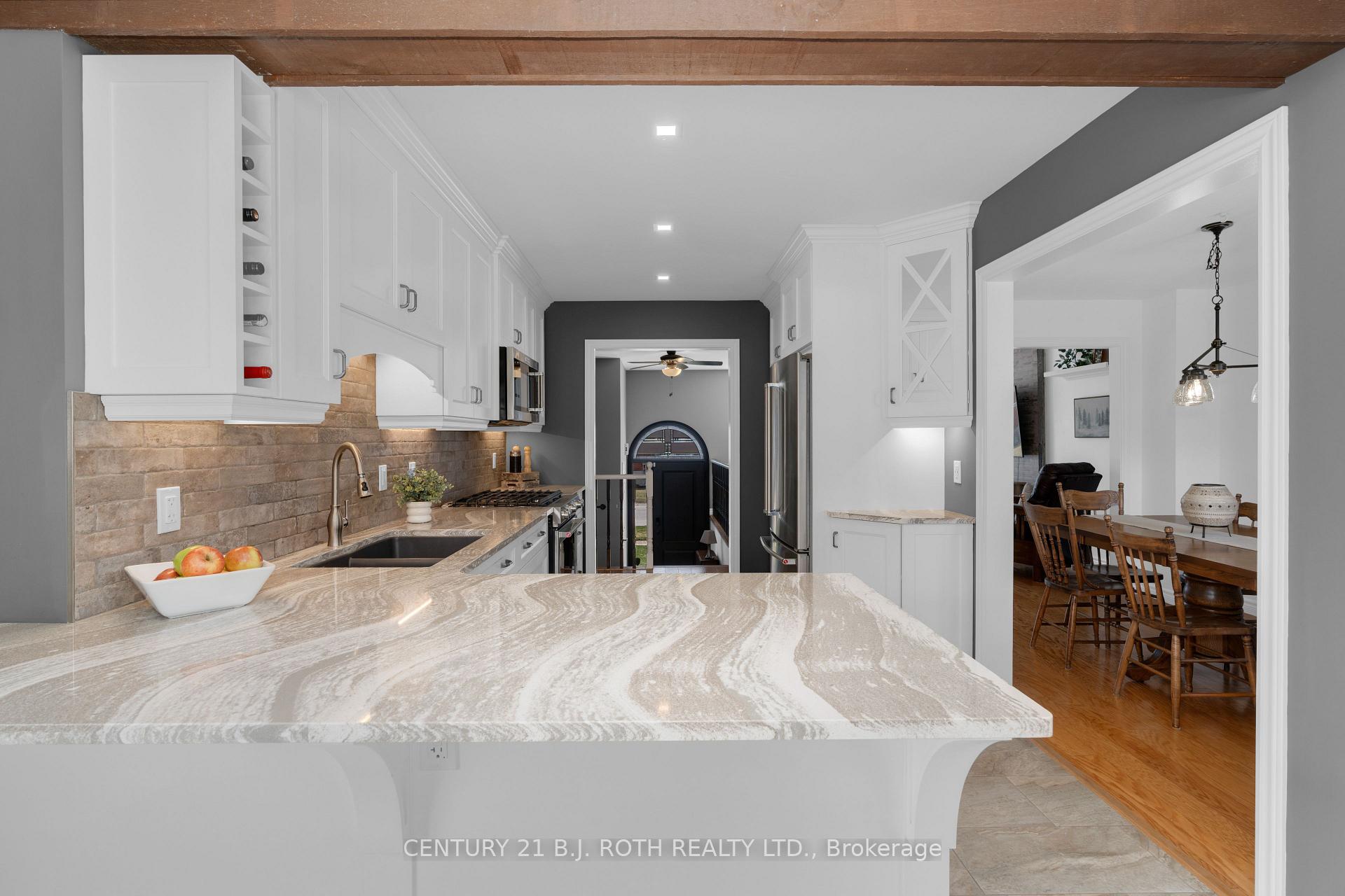 Photo 16 of 112 Lewis Drive, Orillia — HOMEH