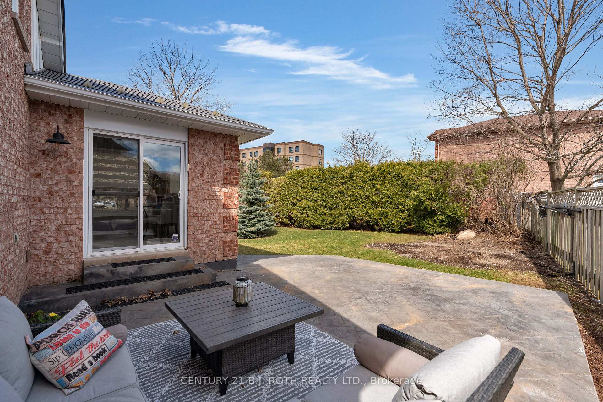 Photo 21 of 112 Lewis Drive, Orillia — HOMEH