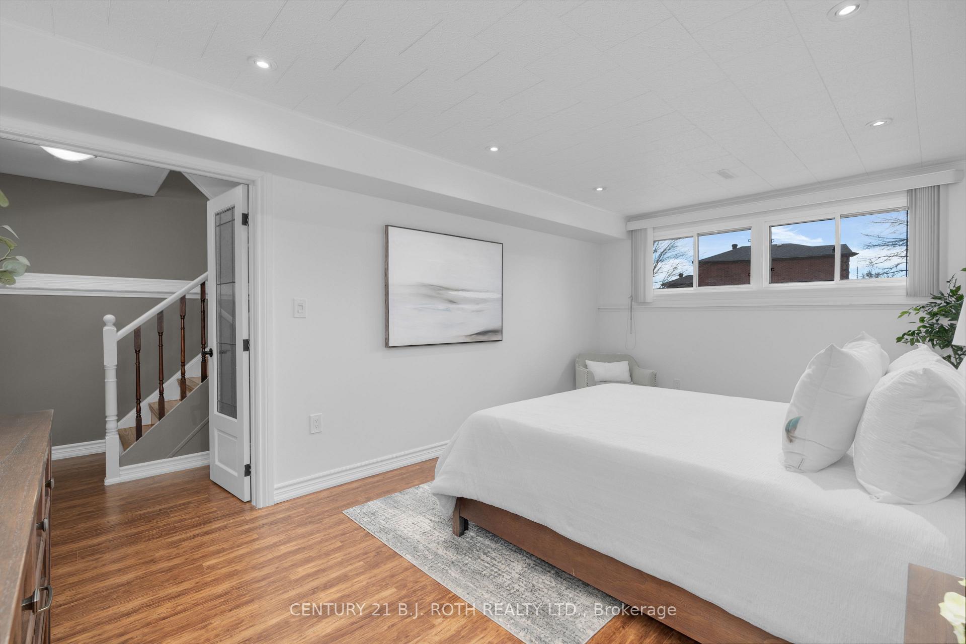 Photo 30 of 112 Lewis Drive, Orillia — HOMEH