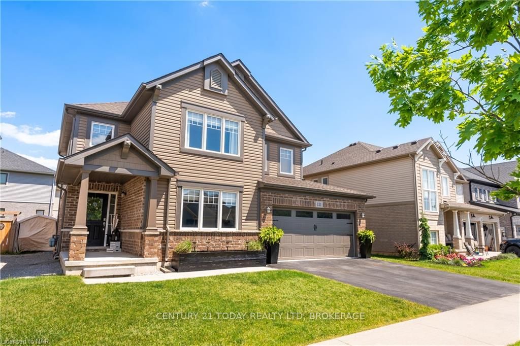 Photo 2 of 131 Lametti Drive, Pelham, Fonthill — HOMEH