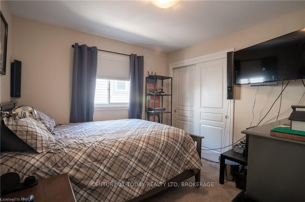 Photo 42 of 131 Lametti Drive, Pelham, Fonthill — HOMEH