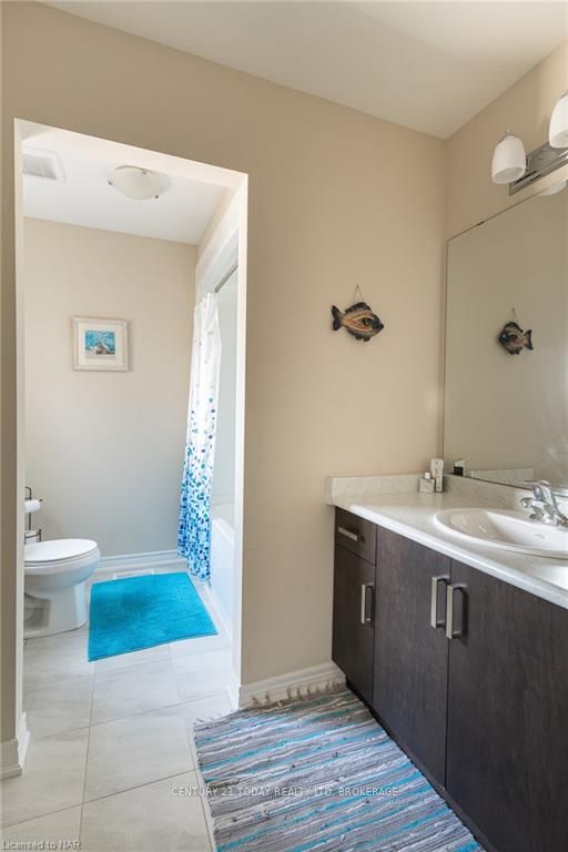 Photo 43 of 131 Lametti Drive, Pelham, Fonthill — HOMEH