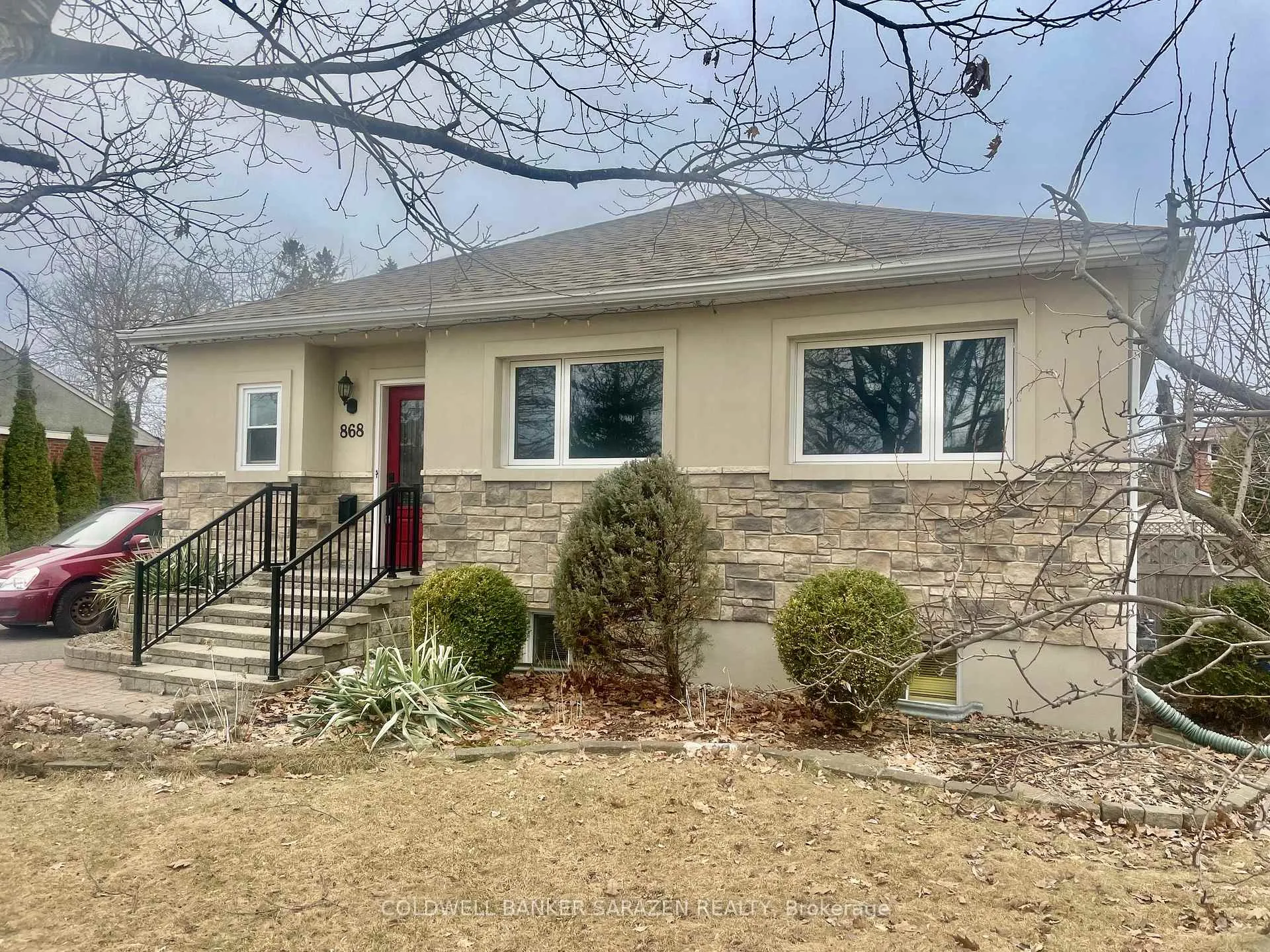 Photo 1 of 868 Duberry Street, Ottawa, McKellar Heights/Glabar Park — HOMEH