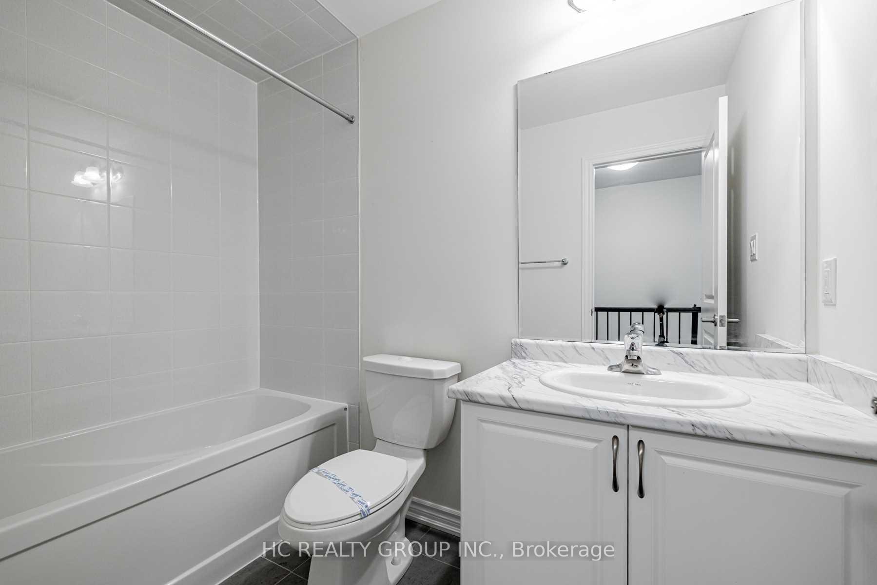 Photo 9 of 78 Thomas Frisby Jr Crescent, Markham, Victoria Square — HOMEH