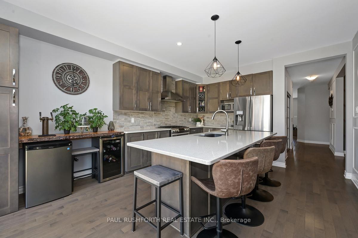 Photo 12 of 213 Enclave Walk, Ottawa, Mer Bleue/Bradley Estates/Anderson Park — HOMEH