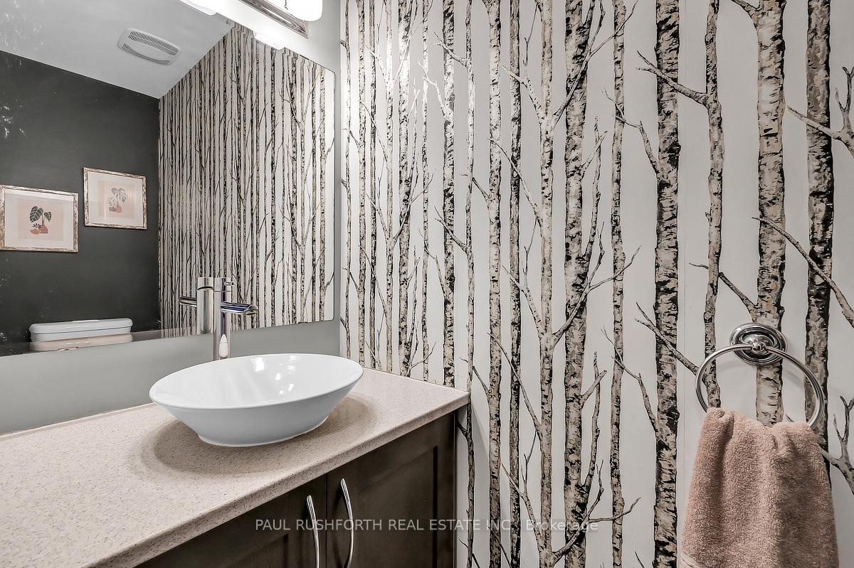 Photo 16 of 213 Enclave Walk, Ottawa, Mer Bleue/Bradley Estates/Anderson Park — HOMEH
