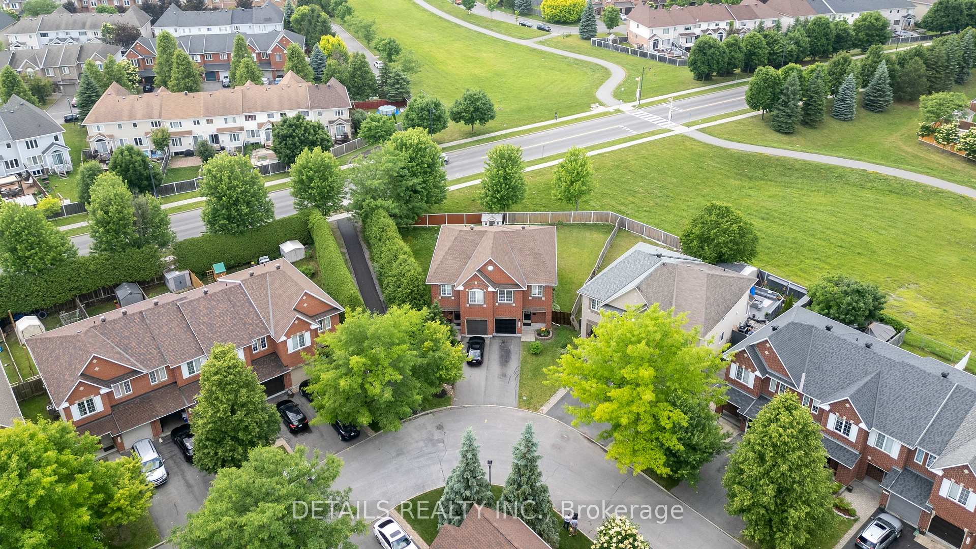 Photo 4 of 732 Carmella Crescent, Ottawa, Avalon East — HOMEH