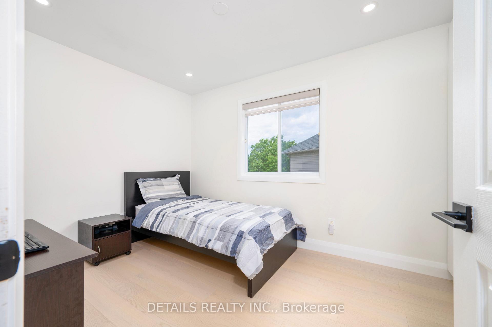 Photo 28 of 732 Carmella Crescent, Ottawa, Avalon East — HOMEH
