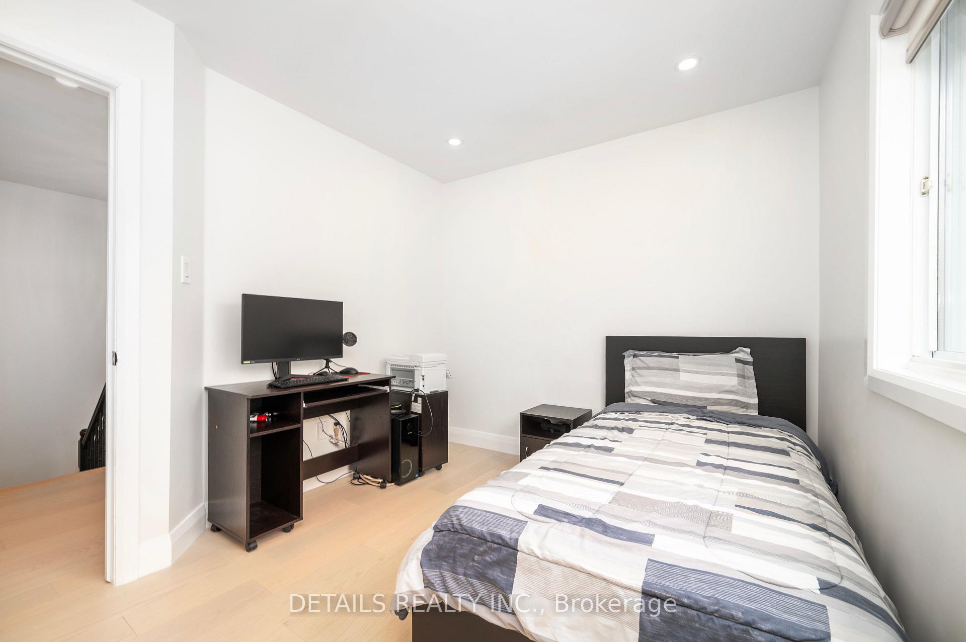 Photo 30 of 732 Carmella Crescent, Ottawa, Avalon East — HOMEH