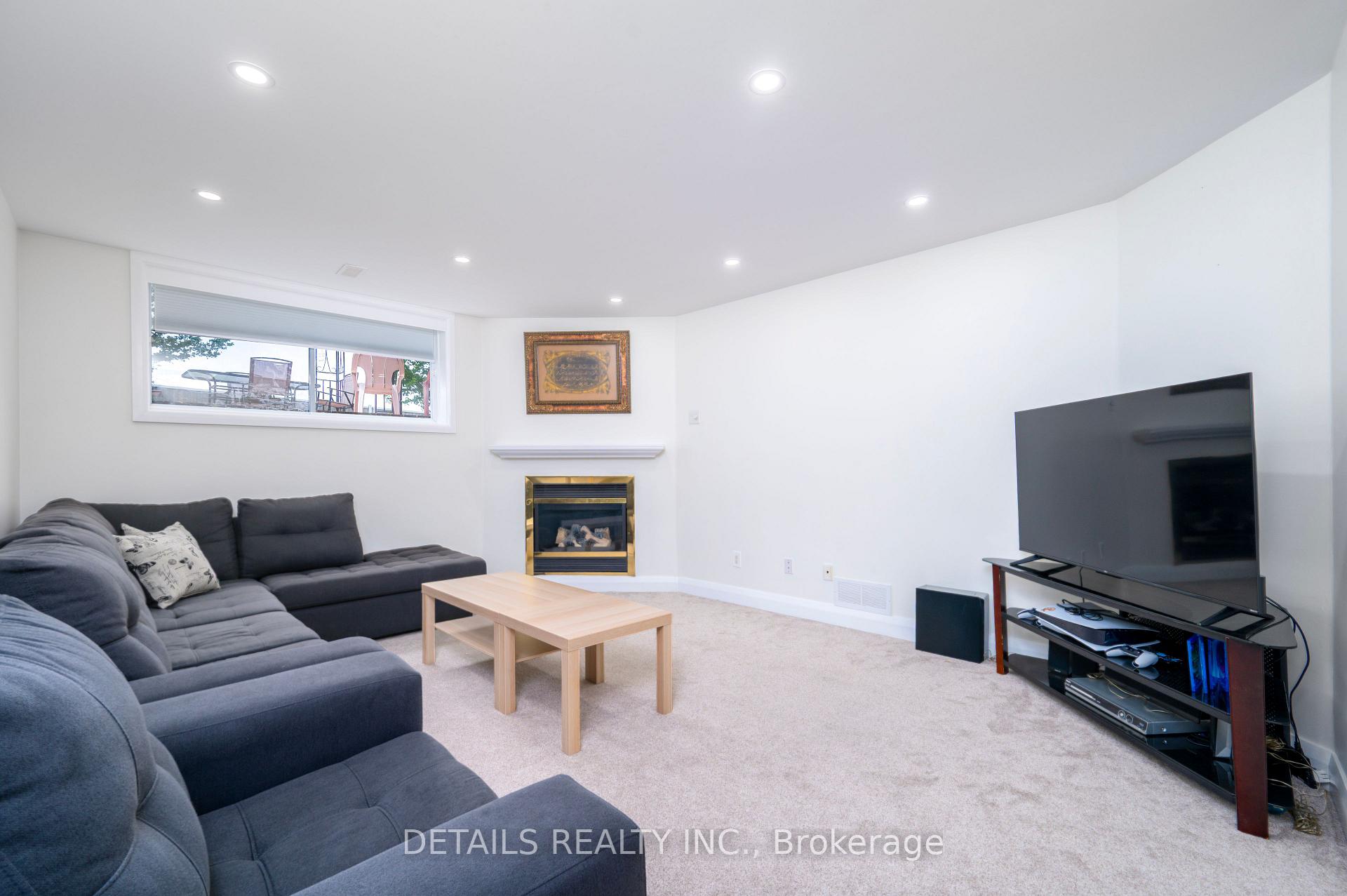 Photo 39 of 732 Carmella Crescent, Ottawa, Avalon East — HOMEH