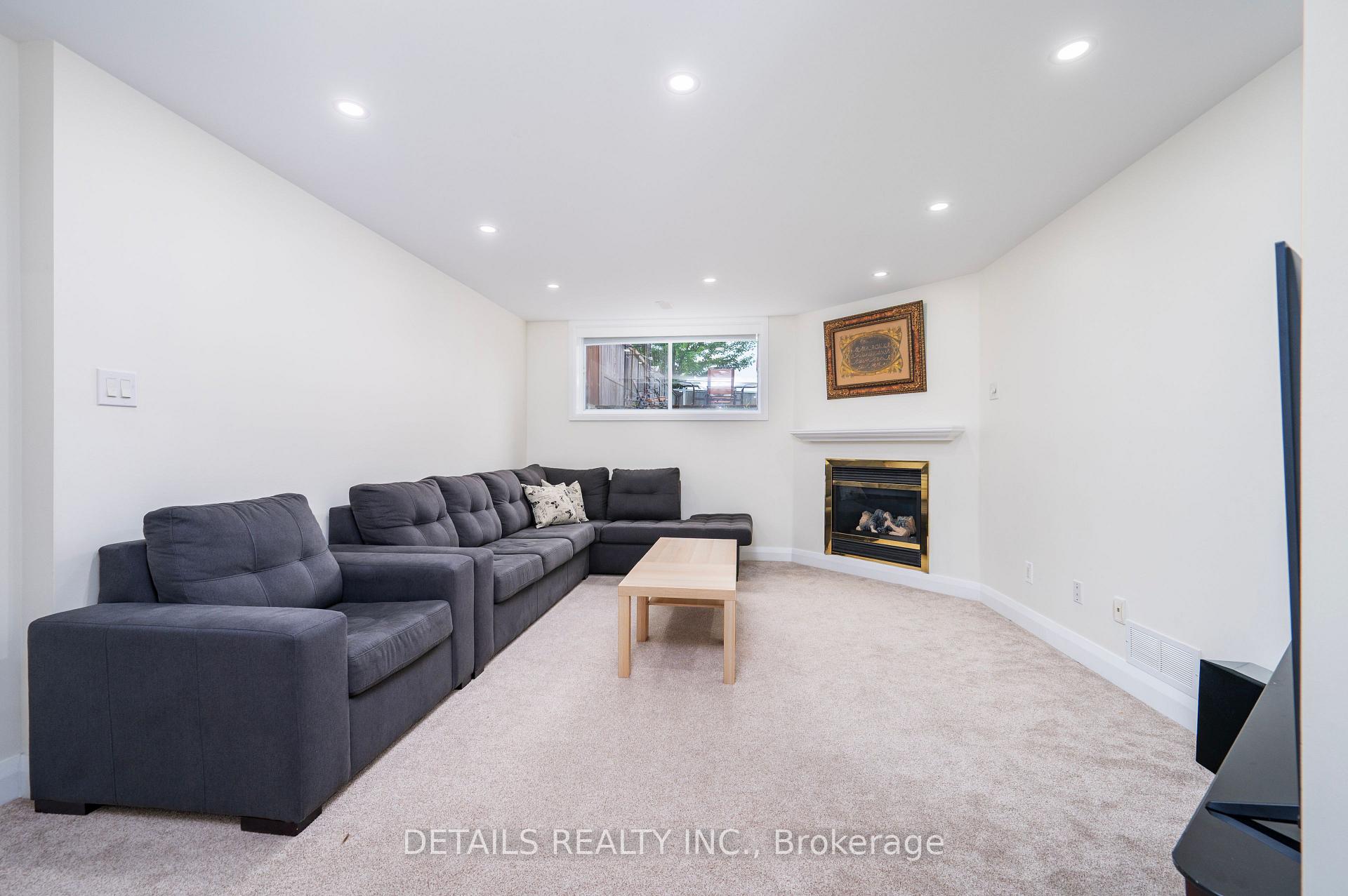 Photo 40 of 732 Carmella Crescent, Ottawa, Avalon East — HOMEH