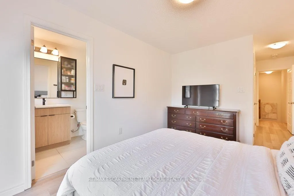 Photo 59 of Unit 83, 1317 Leriche Way, Milton, Bowes — HOMEH