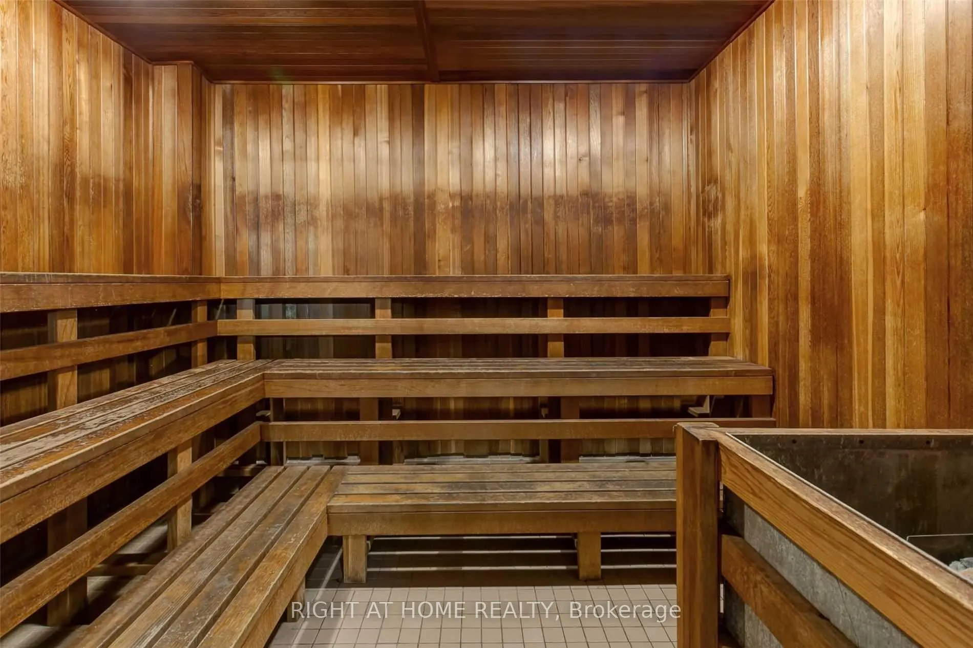 Photo 7 of Unit 504, 1055 Bay Street, Toronto, Bay Street Corridor — HOMEH