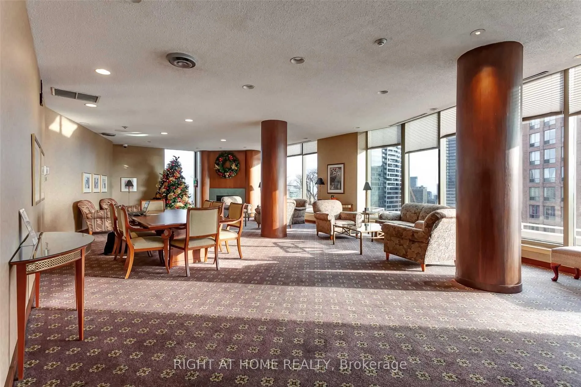 Photo 9 of Unit 504, 1055 Bay Street, Toronto, Bay Street Corridor — HOMEH