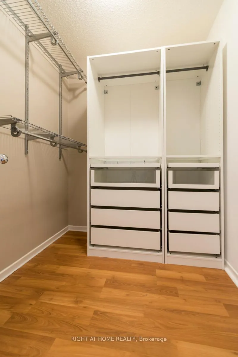 Photo 19 of Unit 504, 1055 Bay Street, Toronto, Bay Street Corridor — HOMEH