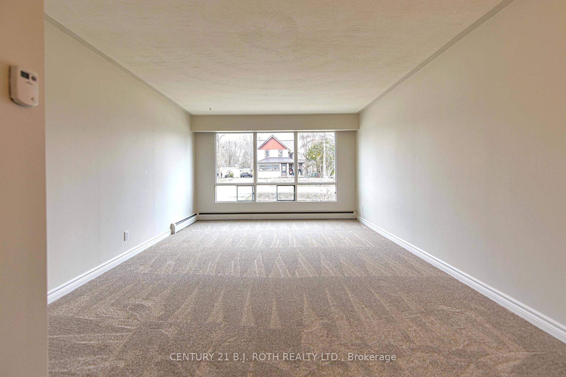Photo 9 of 95 Simcoe Street, Orillia — HOMEH