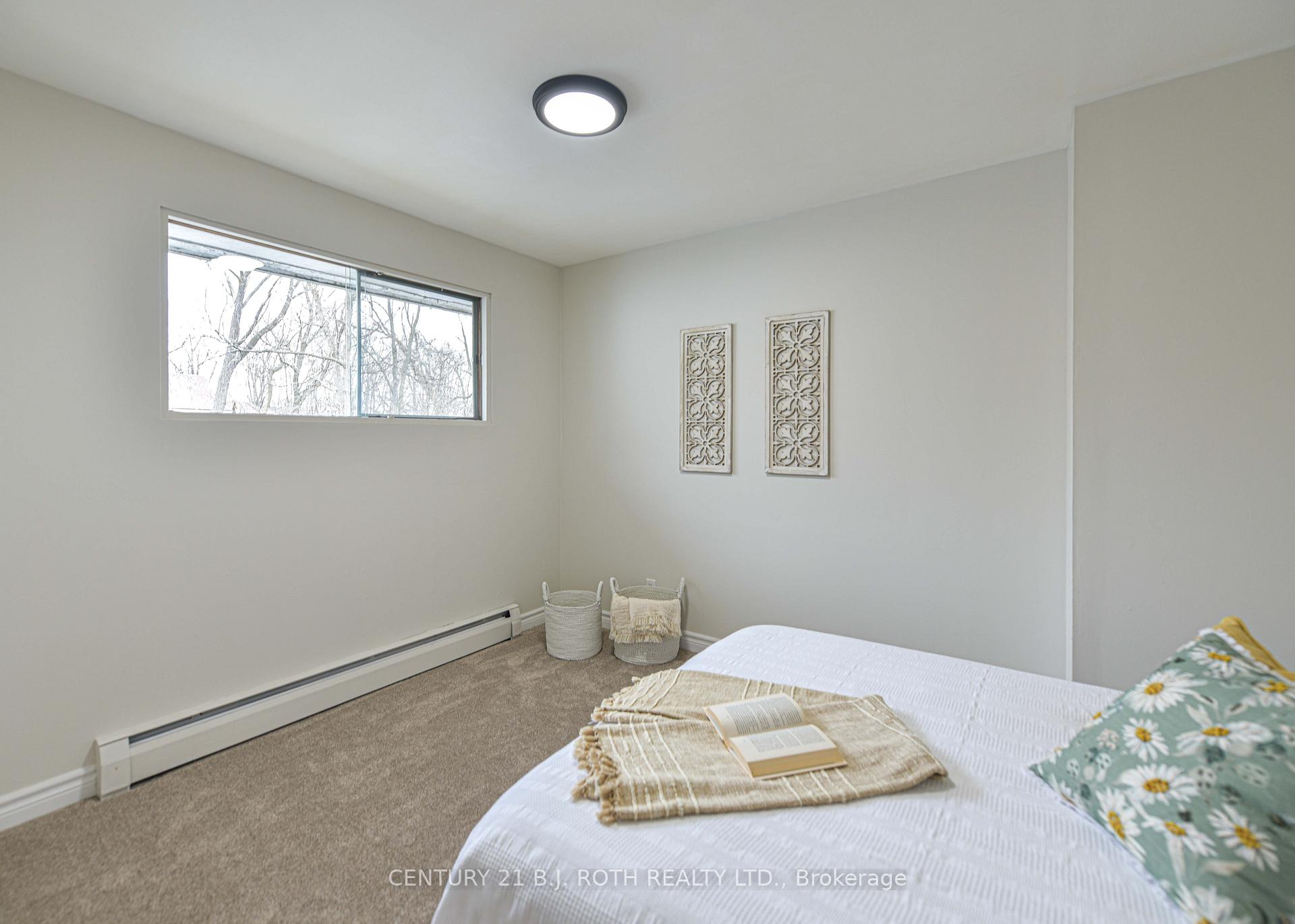 Photo 20 of 95 Simcoe Street, Orillia — HOMEH