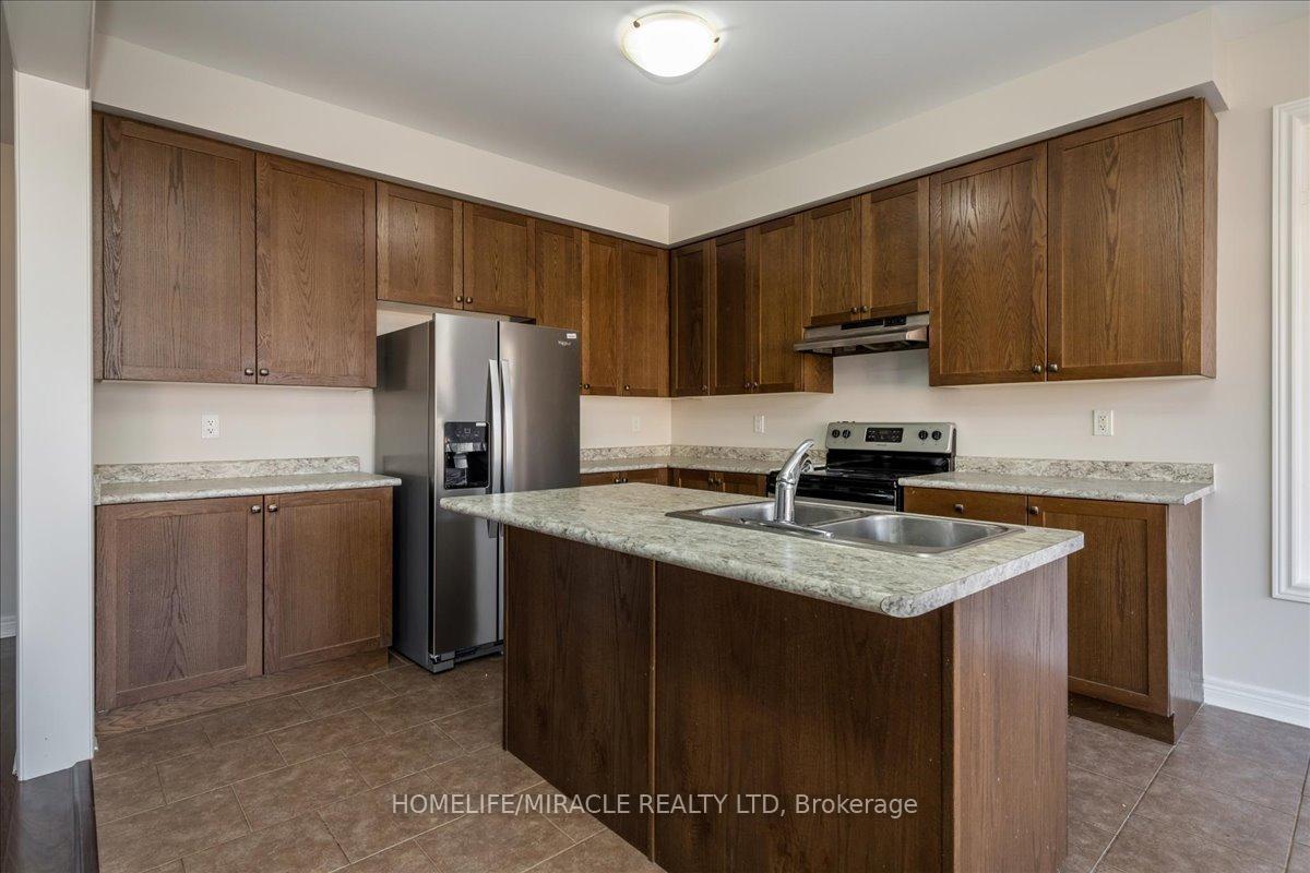 Photo 6 of 45 Atkinson Crescent, New Tecumseth, Alliston — HOMEH