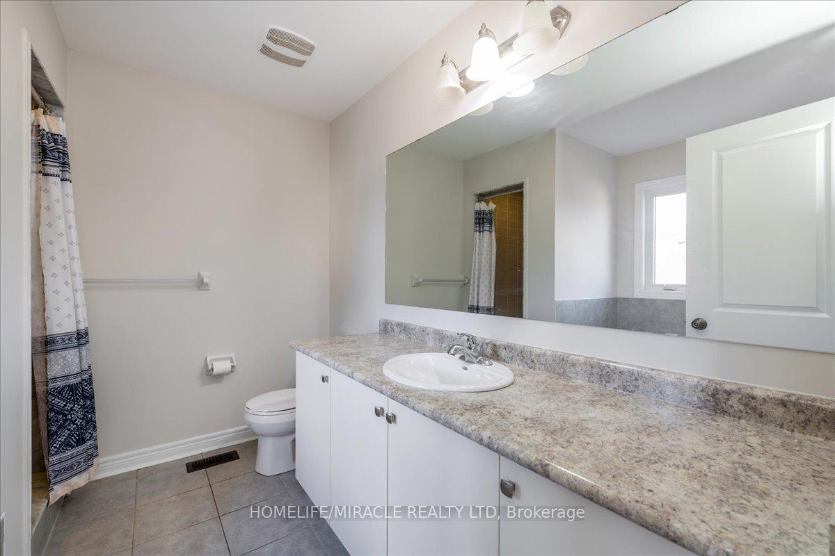 Photo 22 of 45 Atkinson Crescent, New Tecumseth, Alliston — HOMEH