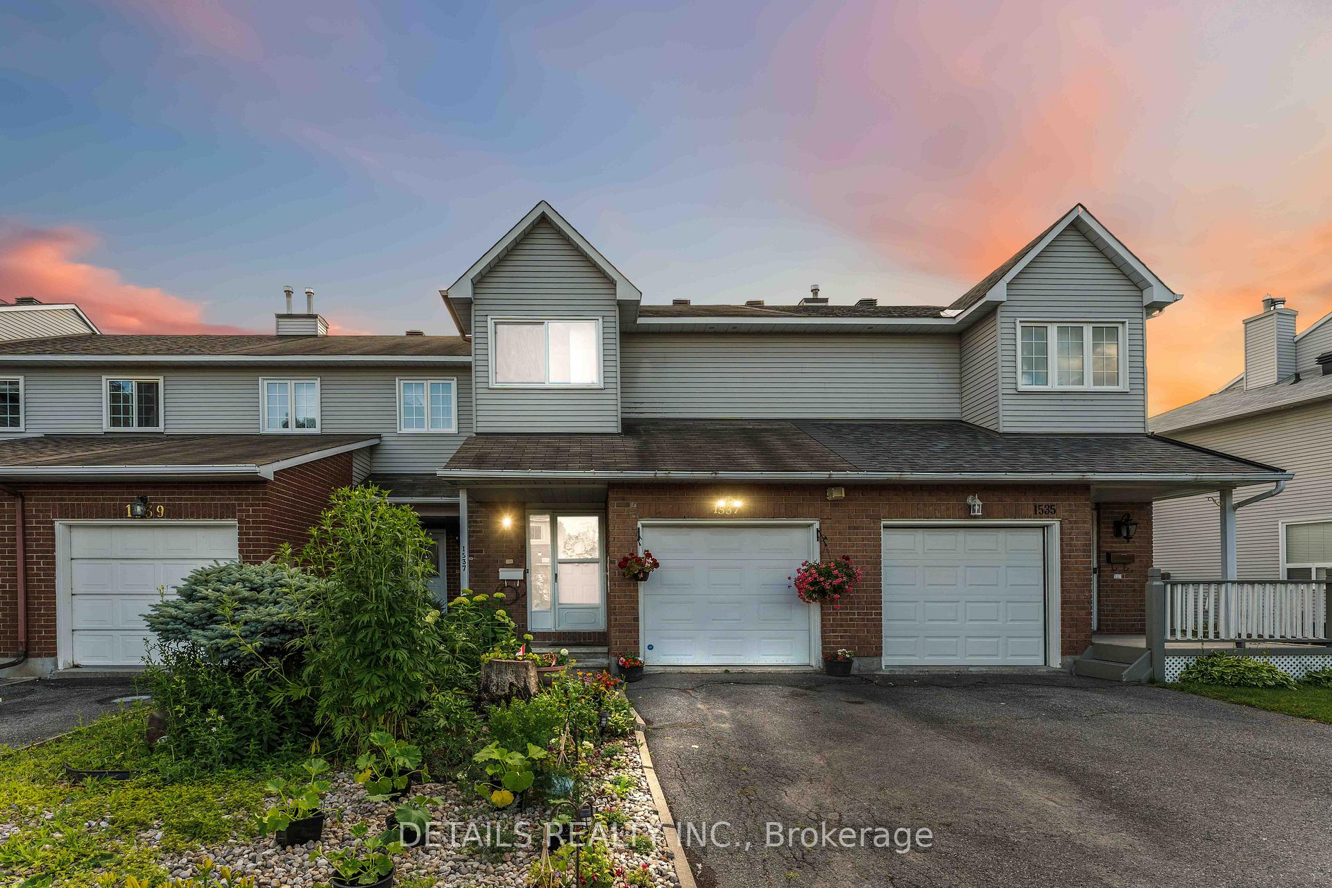 Photo 1 of 1537 Briarfield Crescent, Ottawa, Fallingbrook/Ridgemount — HOMEH