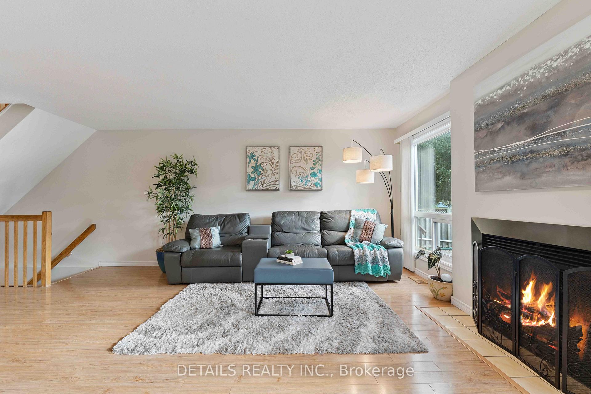 Photo 8 of 1537 Briarfield Crescent, Ottawa, Fallingbrook/Ridgemount — HOMEH