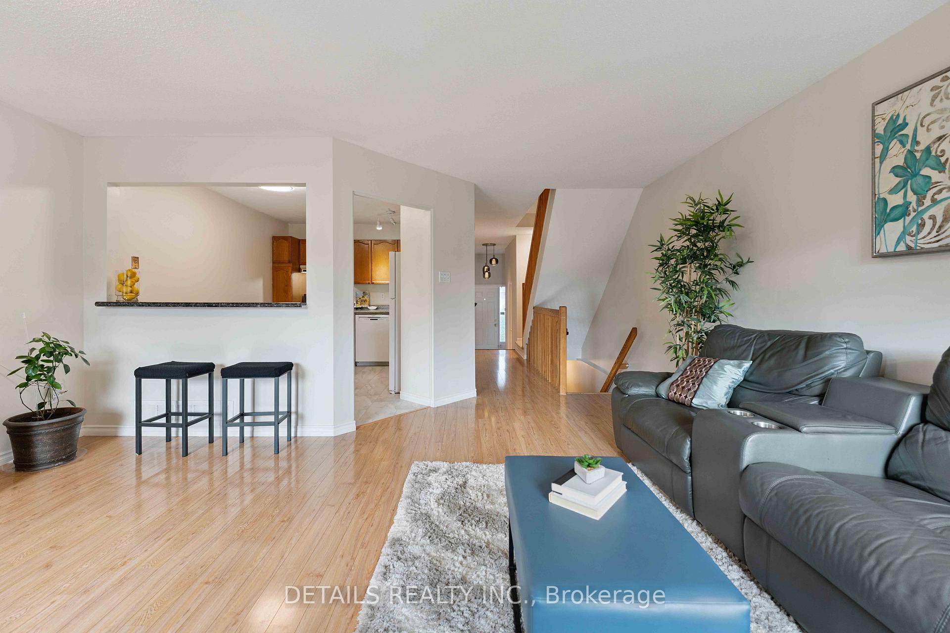 Photo 9 of 1537 Briarfield Crescent, Ottawa, Fallingbrook/Ridgemount — HOMEH